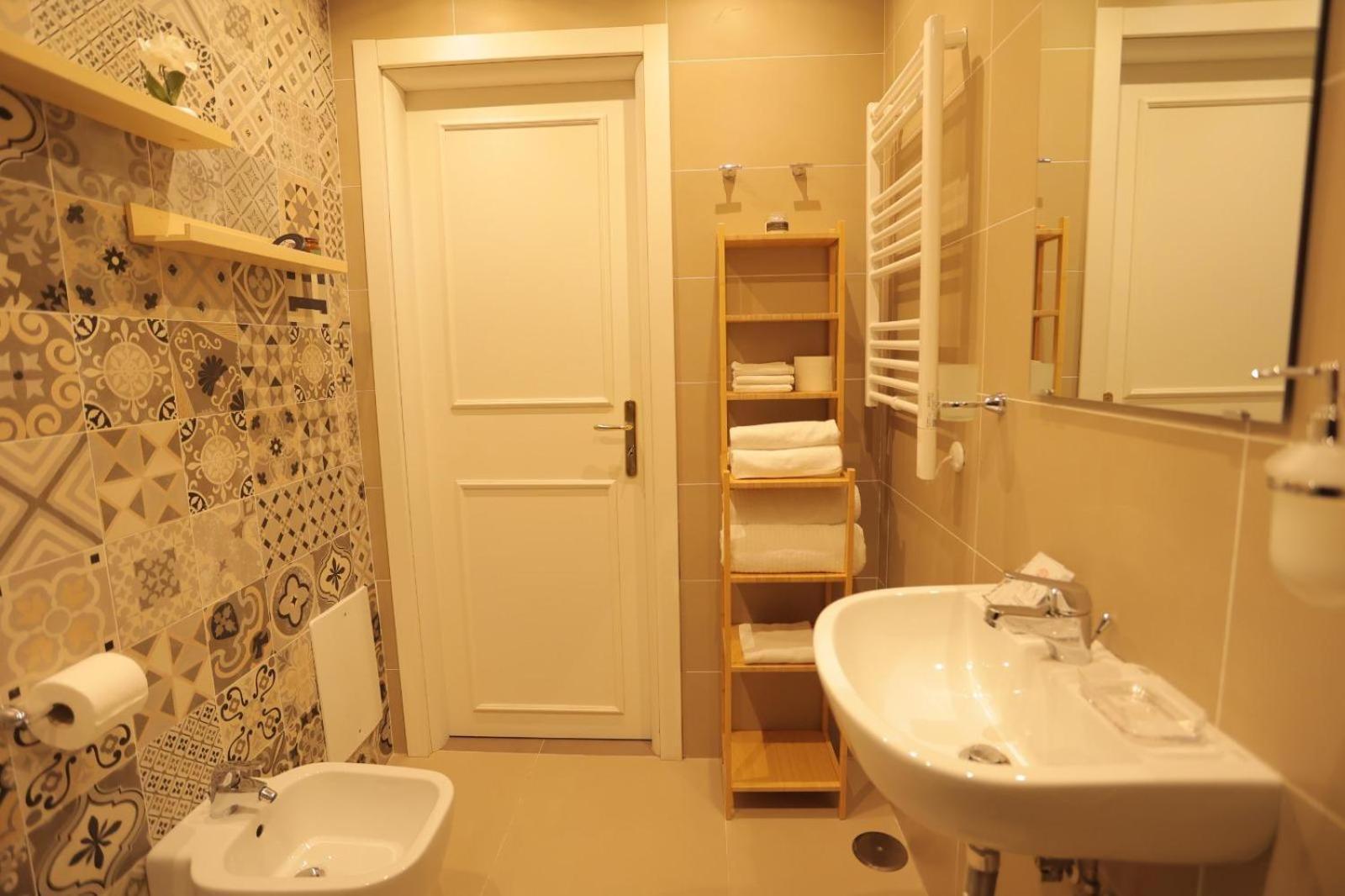 B&B Scarlatti 60 Naples Exterior photo